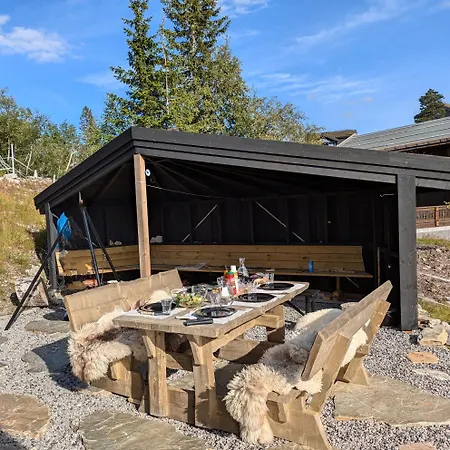 Nydelig Med Badestamp Og Sauna Lifjell