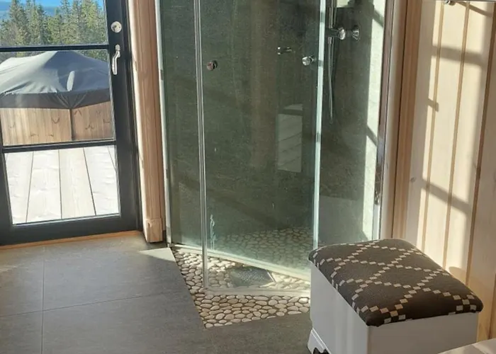 Nydelig Med Badestamp Og Sauna Casa vacanze Lifjell